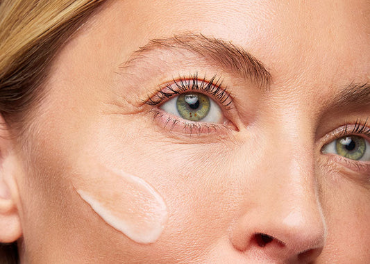 Vitamin C Serum for Sensitive Skin: What to Look For